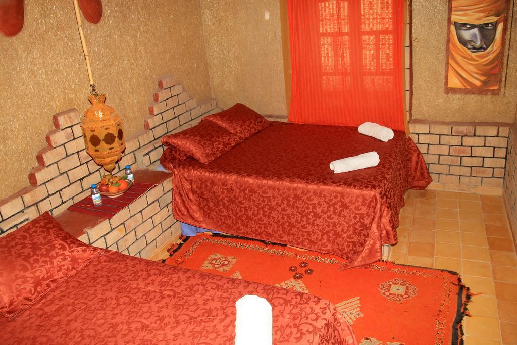 Hotel La Gazelle Bleue Merzouga Zimmer foto