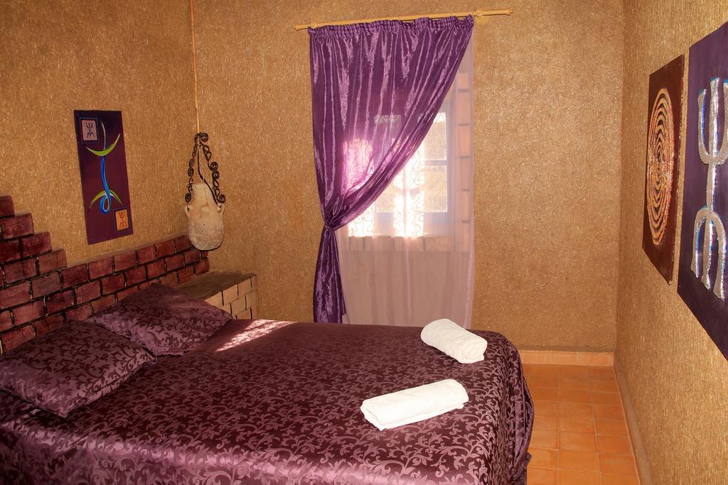 Hotel La Gazelle Bleue Merzouga Zimmer foto