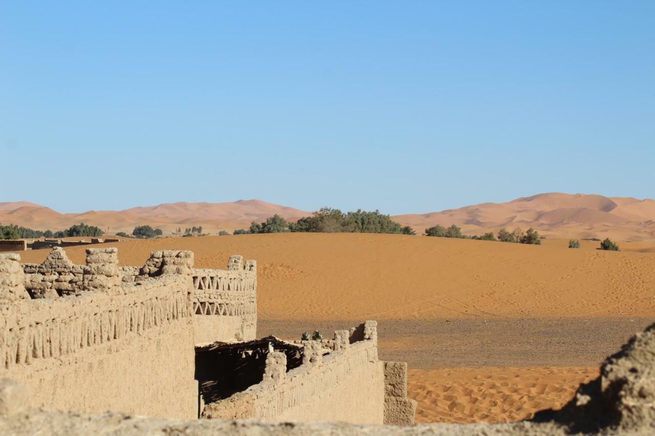 Hotel La Gazelle Bleue Merzouga Exterior foto